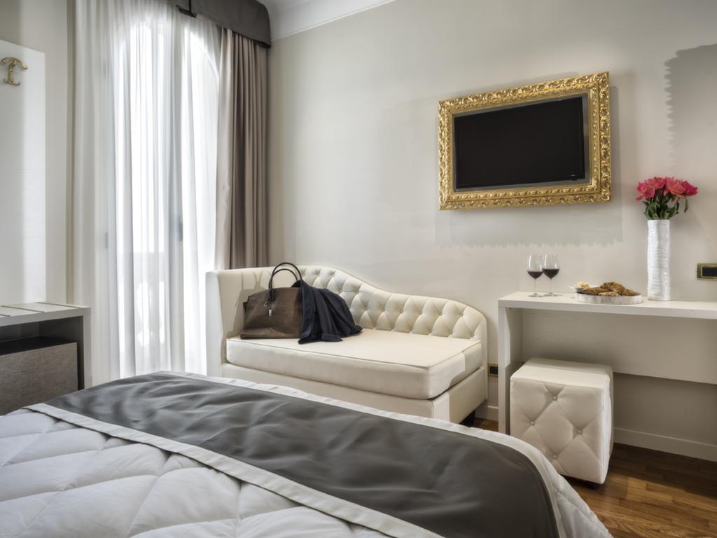 Novecento Suite Hotel ริชโชเน ภายนอก รูปภาพ