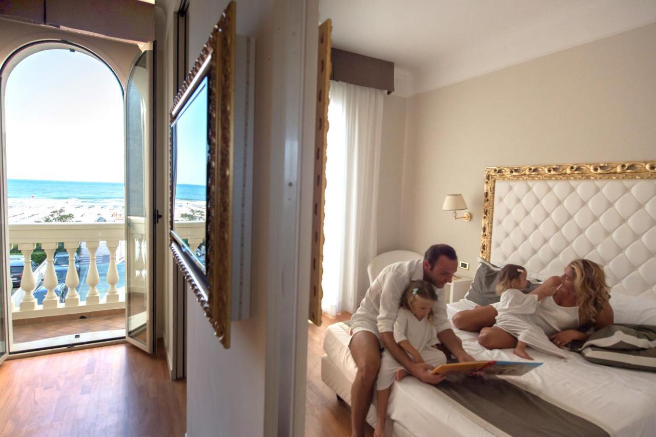 Novecento Suite Hotel ริชโชเน ภายนอก รูปภาพ