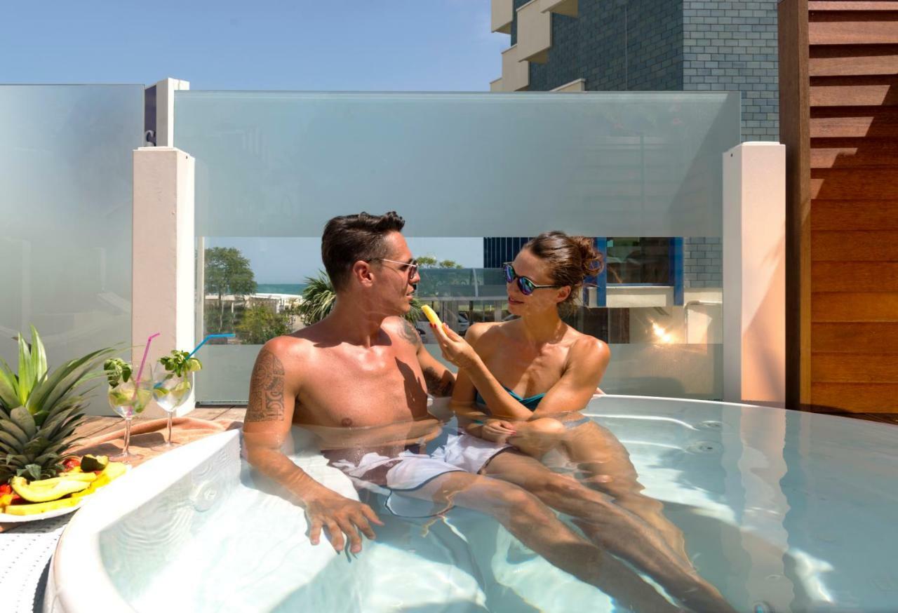 Novecento Suite Hotel ริชโชเน ภายนอก รูปภาพ